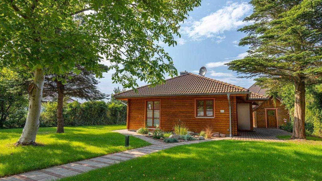 Holzkate Villa Born Buitenkant foto